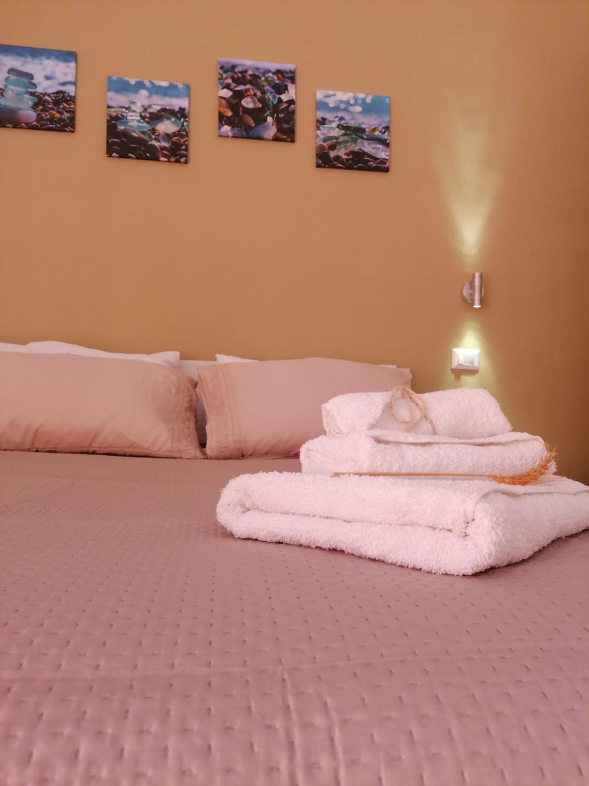 Amaste In Puglia Casa Vacanza Bisceglie Bagian luar foto